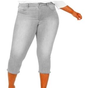 NEW NYDJ Jeans Womens Plus 28 4X Capri Back Petal Hem Gray Grey Crop NWT